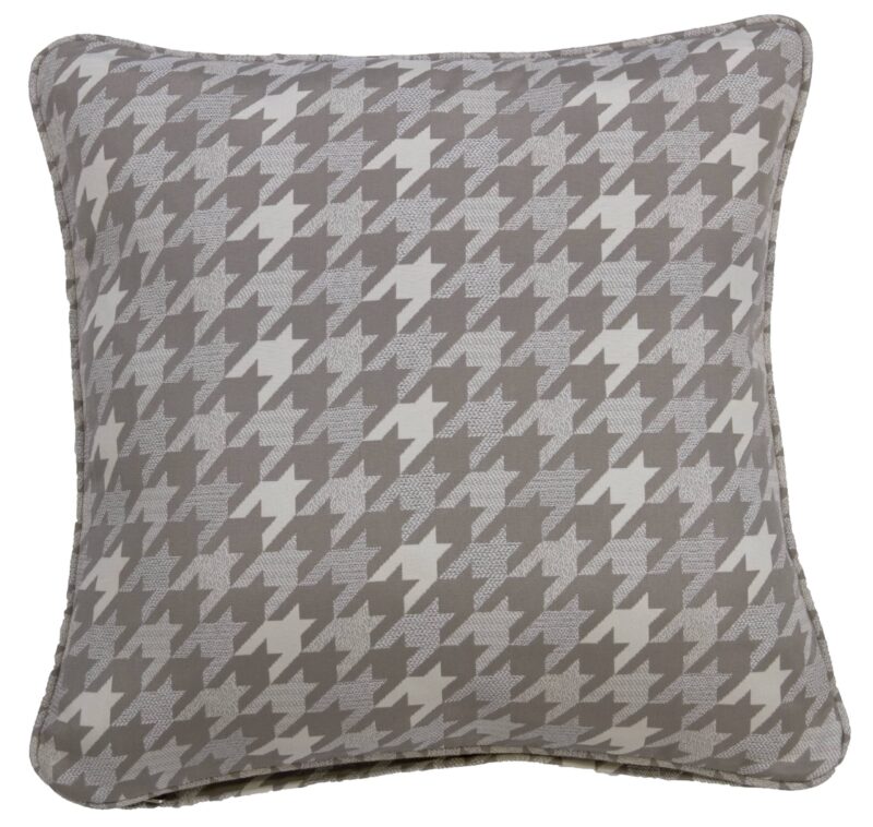 Large_Throw_Cushion_LapuntaTan