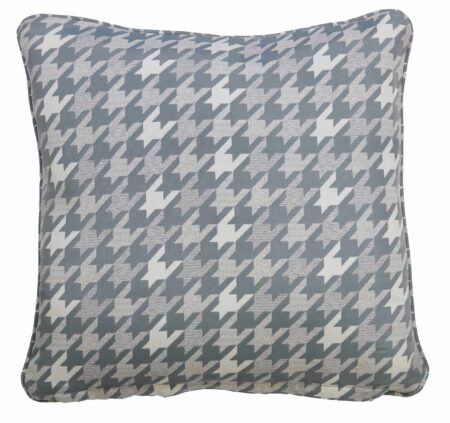 Small_Throw_Cushion_LapuntaBlue