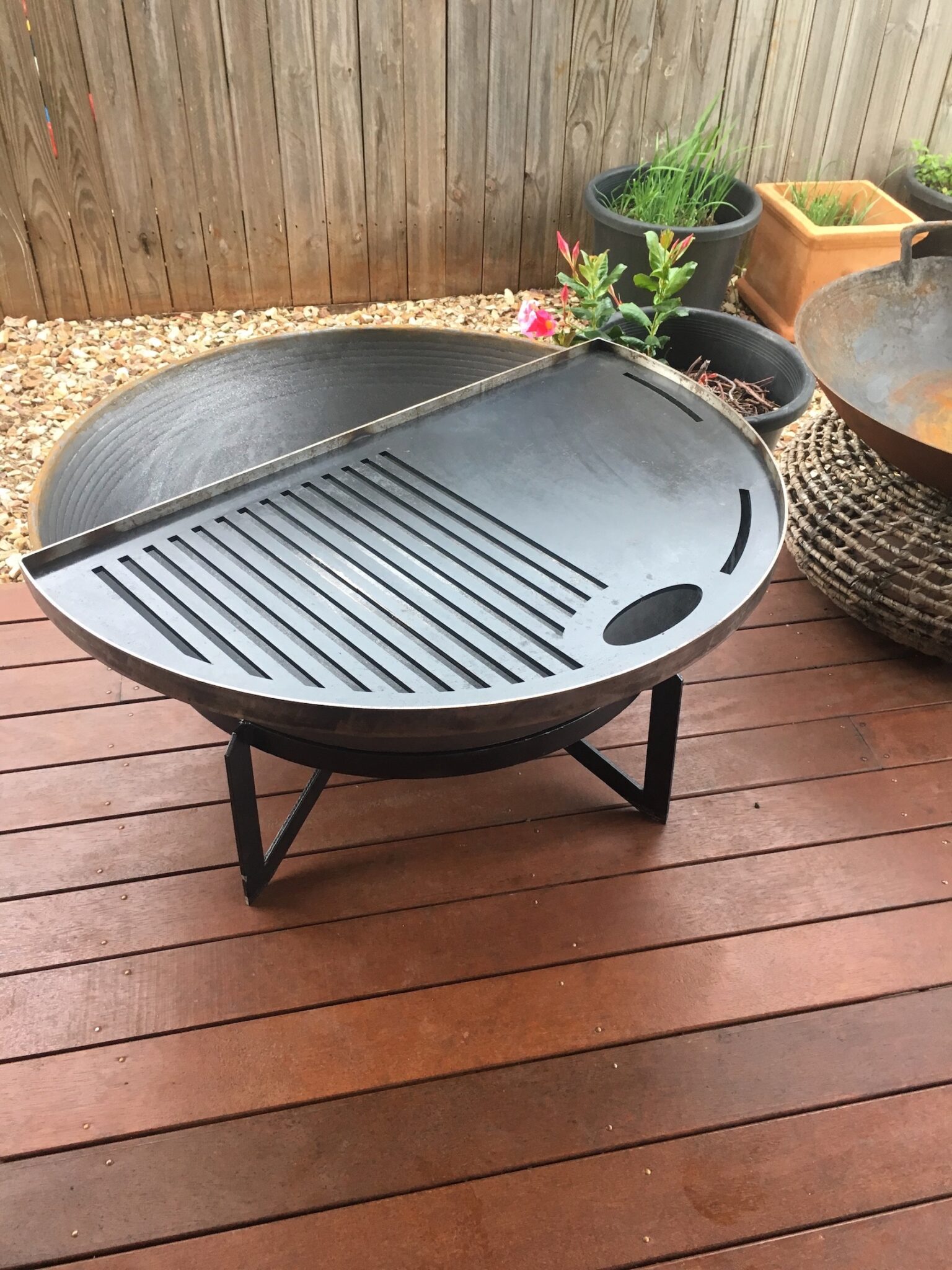 FIREPIT GRILL PLATE Outdoor Living